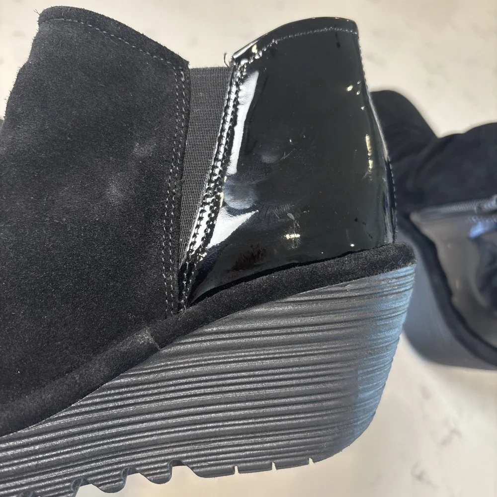 Fly London Suede‎ & Patent Leather Wedge Booties Black 501266005 SZ 37 US 6.5/7